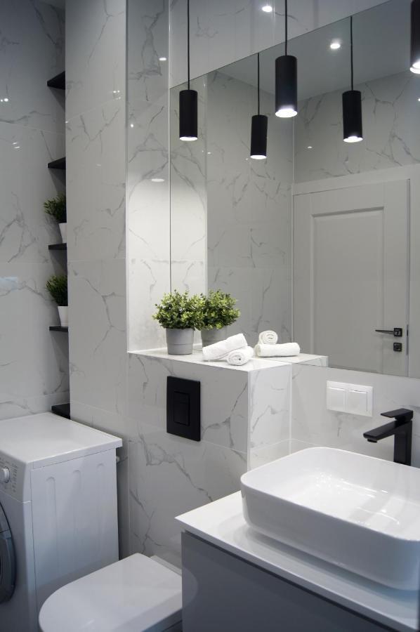 Green Park Apartament Торунь Екстер'єр фото