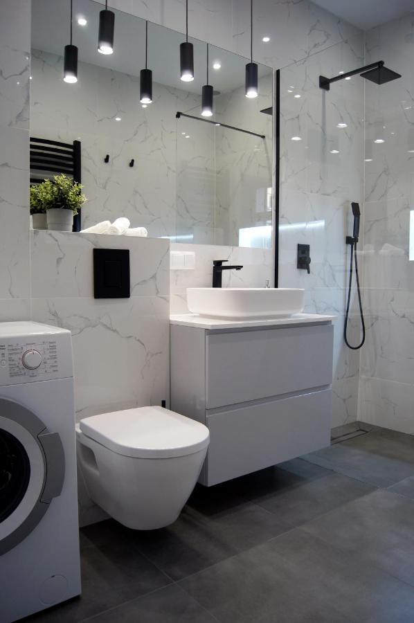 Green Park Apartament Торунь Екстер'єр фото