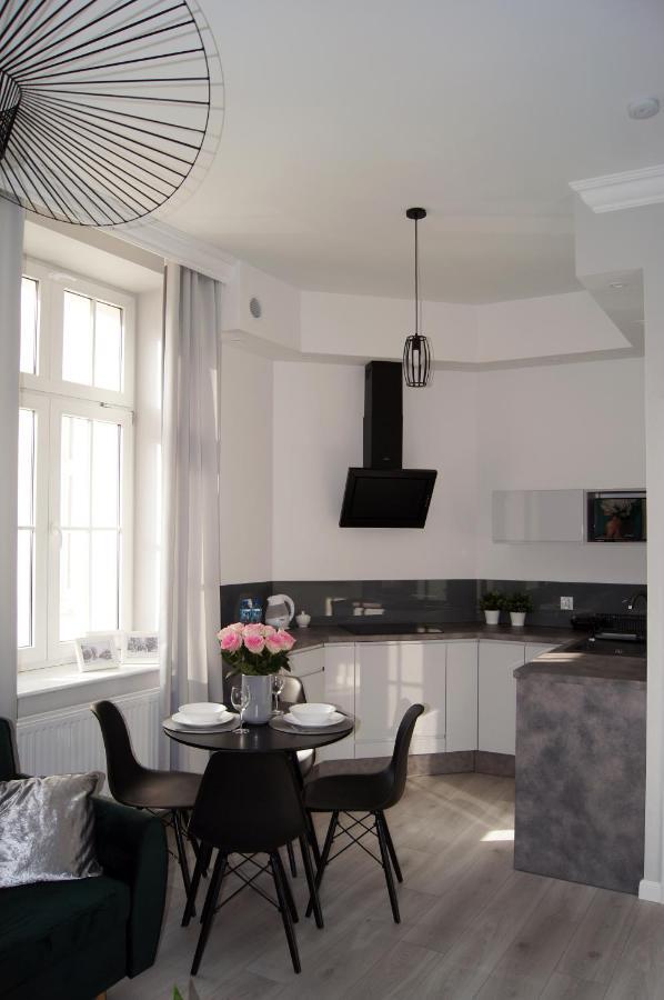 Green Park Apartament Торунь Екстер'єр фото