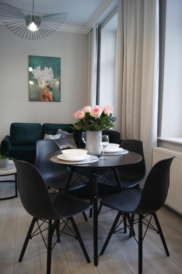 Green Park Apartament Торунь Екстер'єр фото