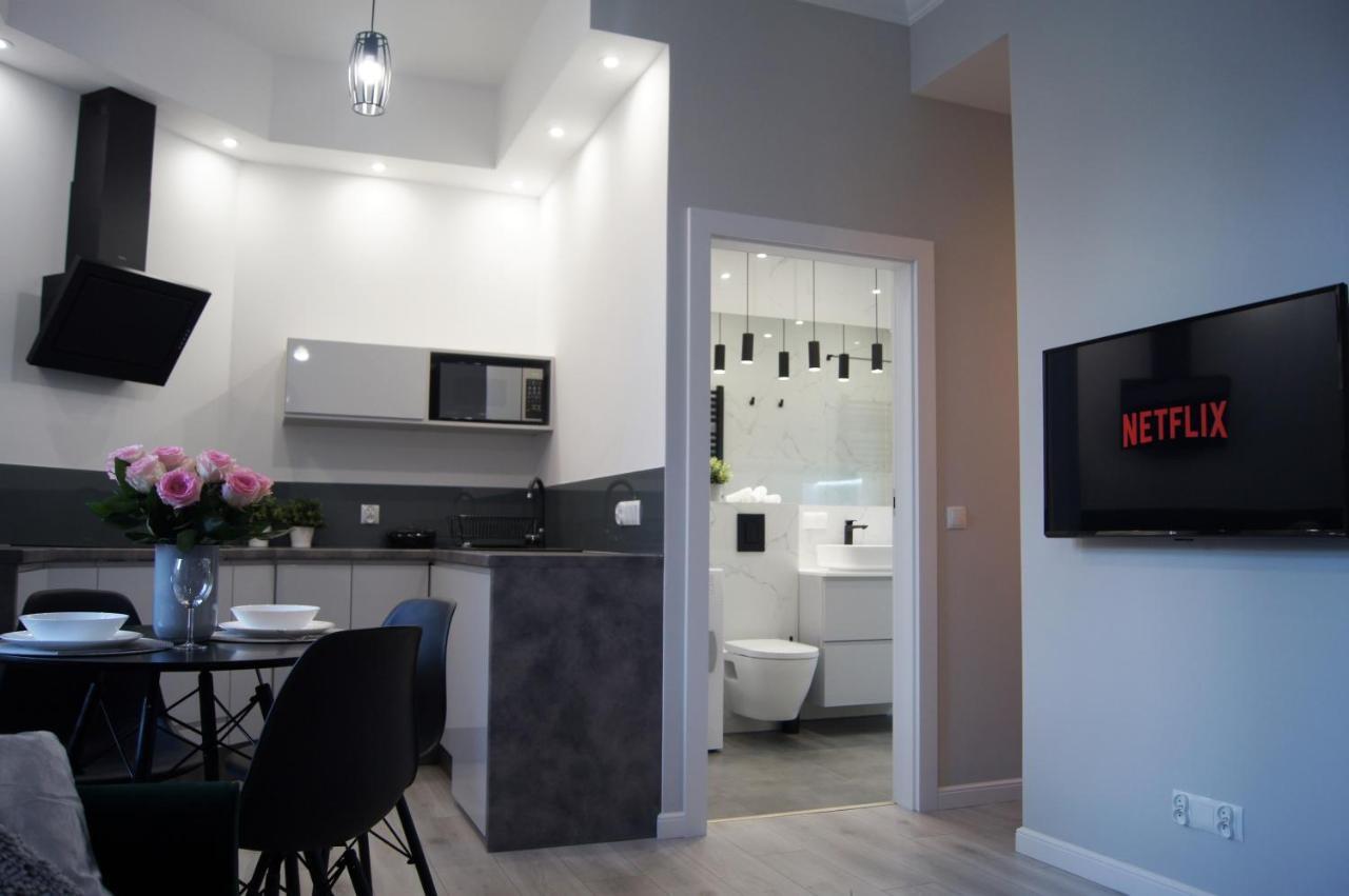 Green Park Apartament Торунь Екстер'єр фото